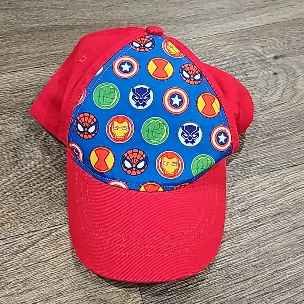 Marvel hats bundle of two size OSFM